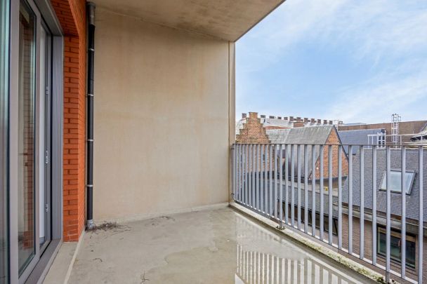 Charmante, lichtrijke studio in Leuven centrum - opp. 48m² - EPC 79 kWh/m² - Foto 1