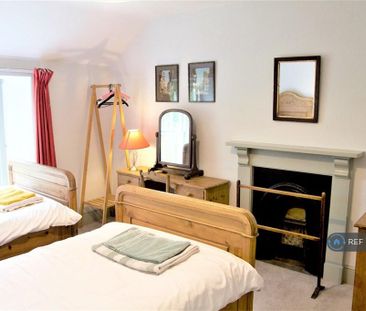 3 bedroom detached house to rent - Photo 5
