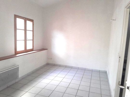 Appartement À Louer 3 Pièces , 60 M² - Photo 1