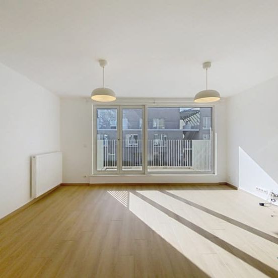 Appartement te huur - Photo 1
