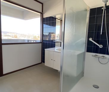 Location Appartement 4 pièces 98m² ANNECY 74000 - Photo 5