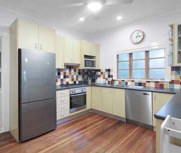 88 Lizzie Street, Bardon QLD 4065 - House For Rent - $1,000 | Domain - Photo 1