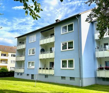 Mit Balkon im Erdgeschoss! Attraktive 3-Zimmer-Wohnung in Menden Pl... - Foto 1