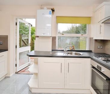 2 bedroom terraced house to rent - Photo 5