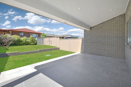 Modern Comfort & Convenience in a Quiet Street - Photo 5