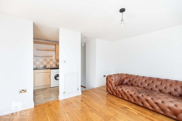 1 bedroom maisonette to rent - Photo 1