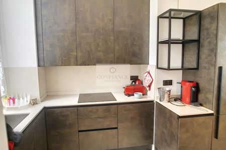 NICE CENTRE VILLE - BAS CIMIEZ - GRAND 3 PIECES RENOVE - MEUBLE - Location annuelle disponible mi-novembre - Photo 4