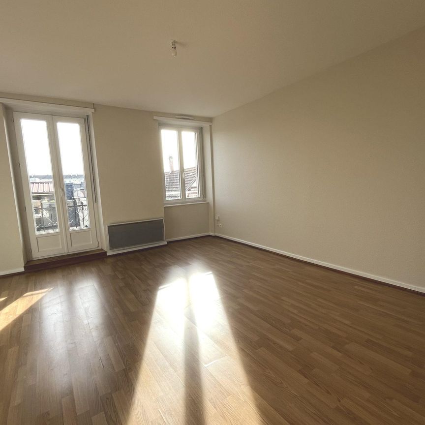 Lumineux 3 pièces avec un balcon et une cave – Neudorf / Rue de la Ziegelau - Photo 1