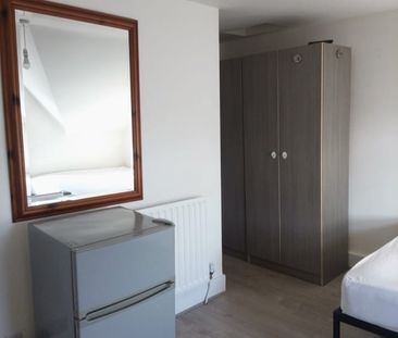 Room in a Shared House, Farningham Road, N17 - Photo 3