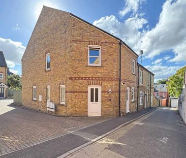 2 bedroom terraced house to rent - Photo 3