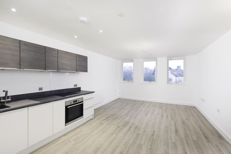 Broadway, Peterboough - Photo 2