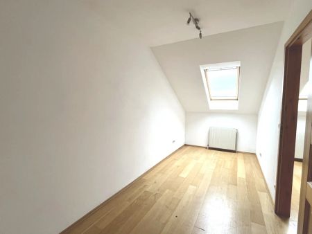 2,5-Zimmer Dachgeschoßwohnung inkl. Heizung - Photo 3