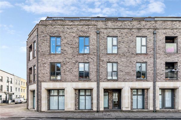 Railton Road, Brixton, SE24 - Photo 1