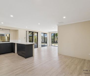 Spacious Family Home with Large Backyard - Photo 1