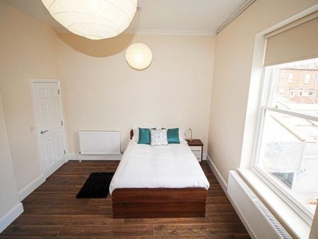 2 bedroom apartment to rent - Photo 4