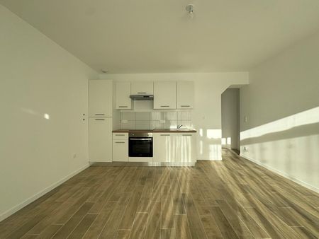 Location appartement 2 pièces, 36.38m², Évron - Photo 3