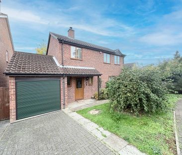 3 bedroom detached house to rent - Photo 2