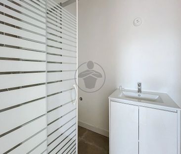 Location Appartement 2 pièces 30 m2 à Saint-Quentin - Photo 4