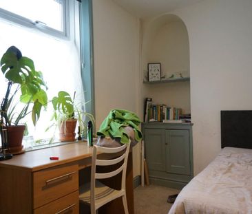 39 Hill Street - Photo 4