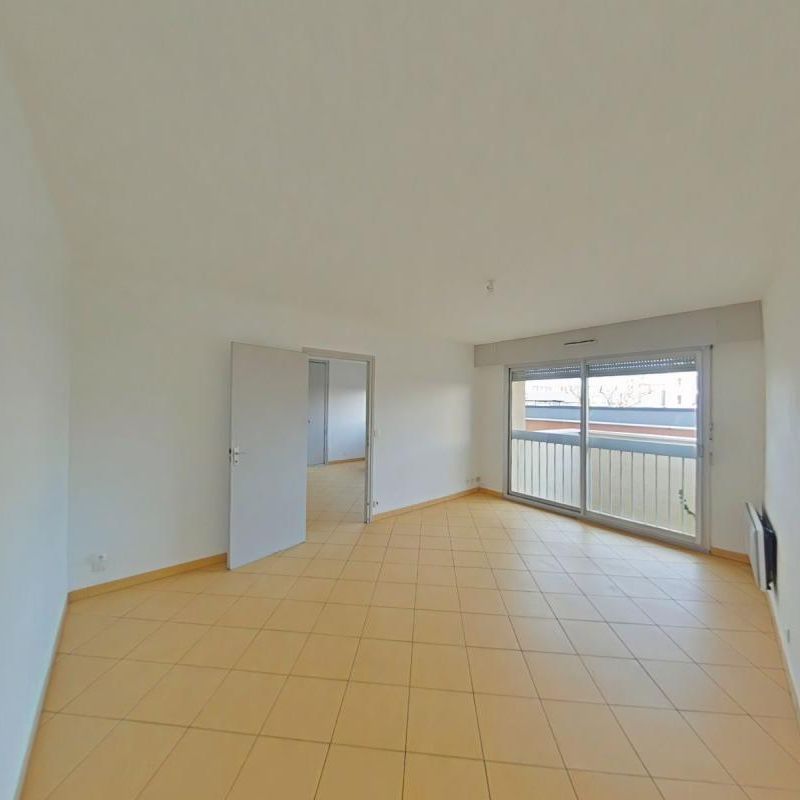 Location Appartement 2 pièces 50m² ROMANS SUR ISERE 26100 - Photo 1