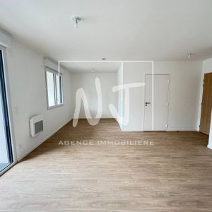 STUDIO A LOUER AVRILLE 49240 STUDIO NEUF - 1 LOGGIA - Photo 2