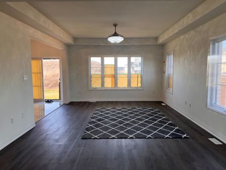 For Lease - 119 Acacia Road Unit# Main, Pelham, Ontario - Photo 2