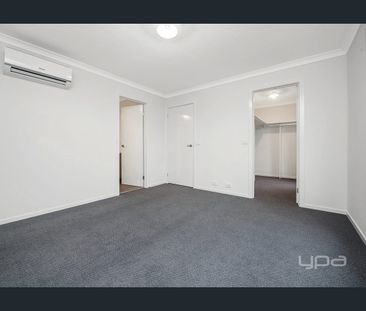 Perfect Location - Photo 6