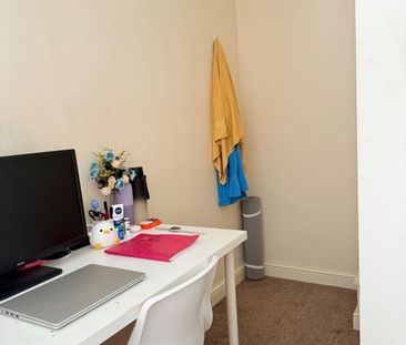 Room in a Shared House, Noel Street, LE3 - Photo 2