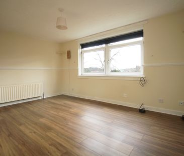 Woodside Crescent, Paisley, Renfrewshire - Photo 2