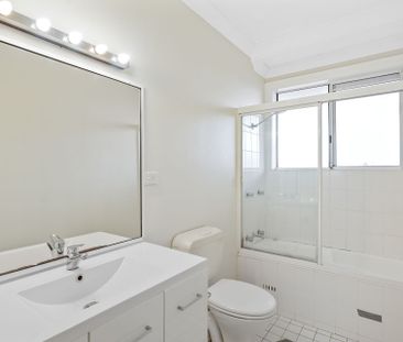 Prime Position - Photo 6