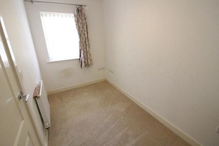 Westmount Close, The Hamptons, Worcester Park - Photo 4