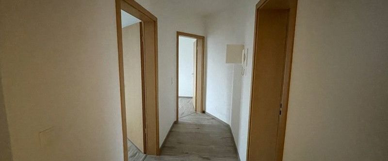 Sie haben Ihre Möbel, wir Ihre Wohnung - Photo 1