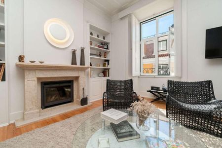 4 room luxury Flat for rent in Lisbon, Portugal - Photo 3