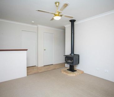 100 The Avenue, Alexander Heights WA 6064 - House For Rent | Domain - Photo 2