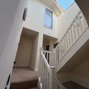 Sackville Street - Photo 3