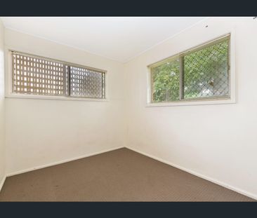 Fun and Functional in Newmarket - Photo 3