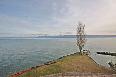 Superbe studio MEUBLE - COURTE DUREE / Vue lac - Jardin - Piscine - Photo 3