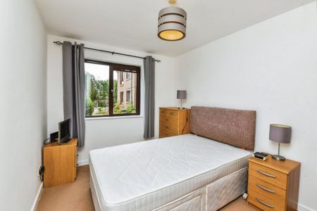 Cranmore Court, FROME - Photo 3