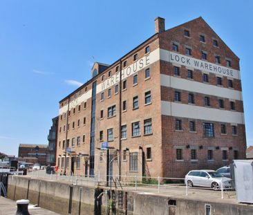 Lock Warehouse, Severn Road, The Docks - Photo 1