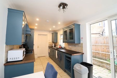 Room in a Shared House, Yeldham Road, W6 - Photo 3