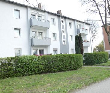 *** 2 Zimmer-Erdgeschoss-Whg. mit Duschbad - bereits aufwendig mode... - Photo 4