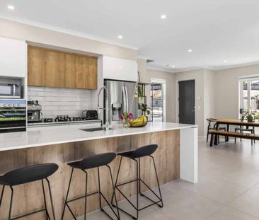 Red Beach $850 - Photo 1