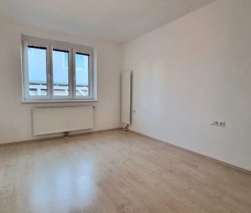 2-Zimmer Wohnung in erstklassiger Lage mit schönem Garten - Foto 2