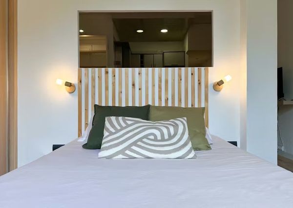 Carrer de Ribes, Barcelona, Catalonia 08013