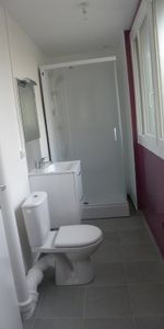 Location Appartement 2 pièces 43m² LOUVIERS 27400 - Photo 3