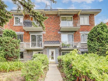 10663 Av. des Récollets - Photo 2