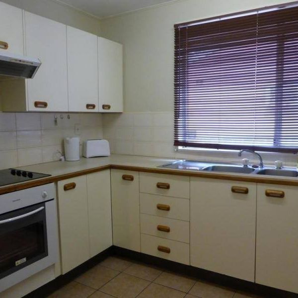 AFFORDABLE FAMILY HOME, CLOSE TO LOCAL TRANSPORT - Photo 1