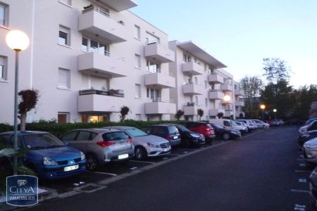 Appartement à louer 3 pièces 67.3m² - Photo 2