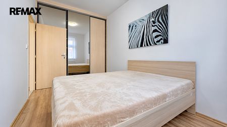 Pronájem bytu 2+kk 39 m² - Photo 4