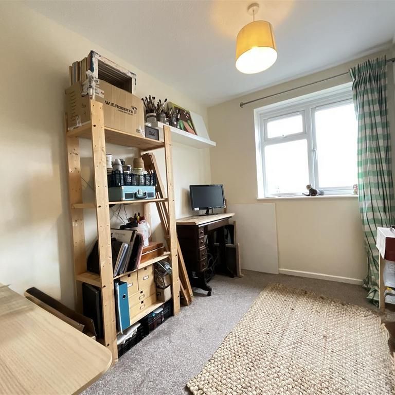 2 bedroom maisonette to rent - Photo 1